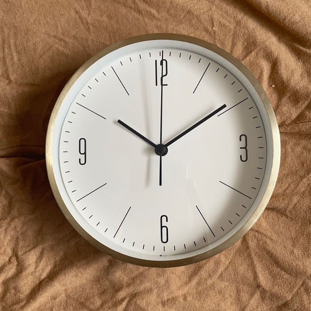 Wall clock